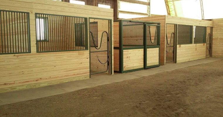 Standard Horse Stalls