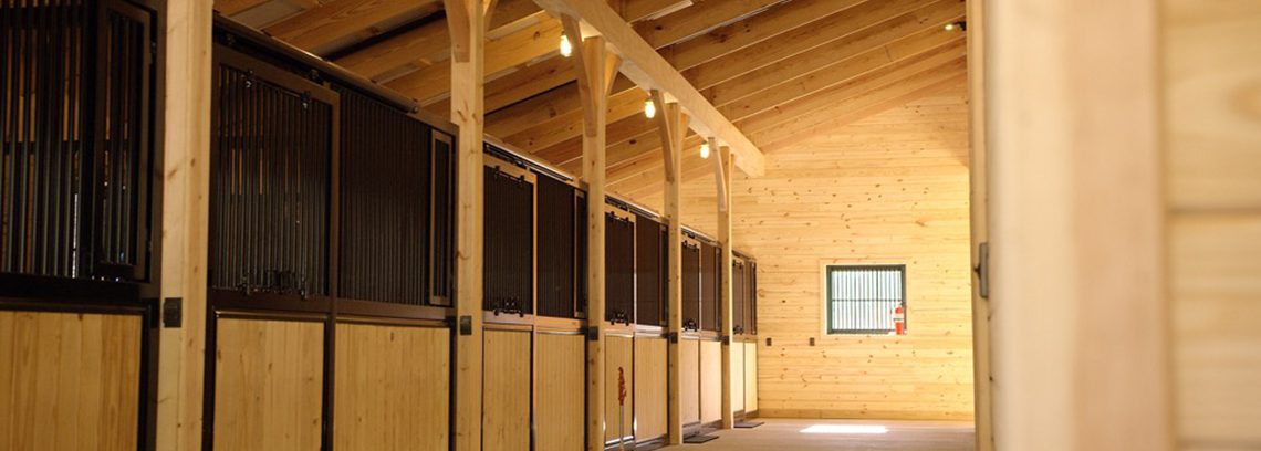Horse stall aisle stall fronts